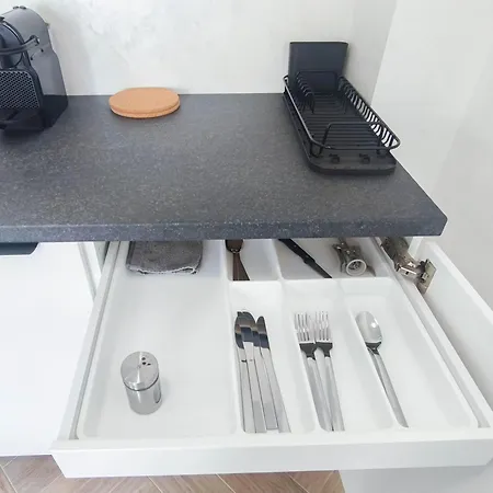 Alfa Doppelzimmer Teekueche Porsche Bosch L Gemeinschaftsbad Wifi Smarttv L Double With Kitchenette And Shared Bathroom Bs21a7 Apartmán Štutgart