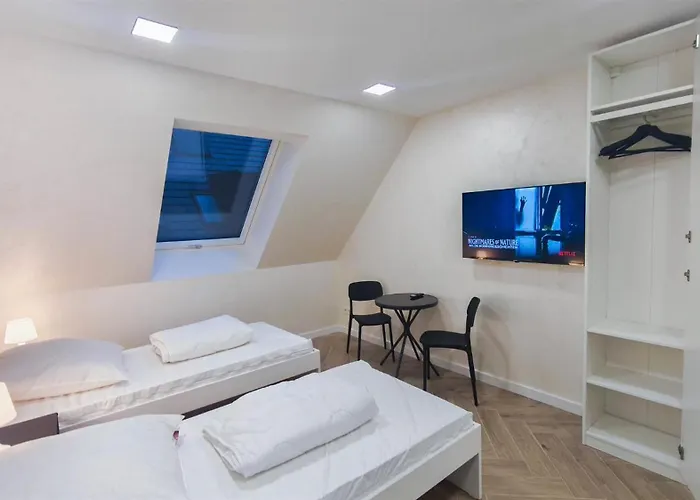 Alfa Doppelzimmer Teekueche Porsche Bosch L Gemeinschaftsbad Wifi Smarttv L Double With Kitchenette And Shared Bathroom Bs21a7 アパート *