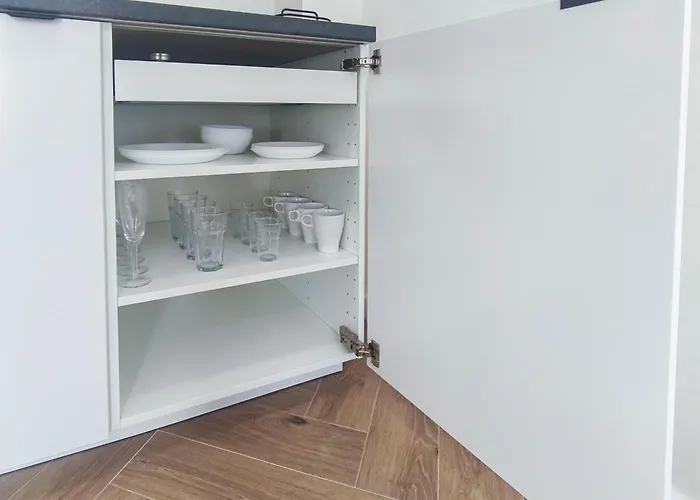 アパート Alfa Doppelzimmer Teekueche Porsche Bosch L Gemeinschaftsbad Wifi Smarttv L Double With Kitchenette And Shared Bathroom Bs21a7