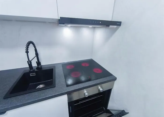 Alfa Doppelzimmer Teekueche Porsche Bosch L Gemeinschaftsbad Wifi Smarttv L Double With Kitchenette And Shared Bathroom Bs21a7 シュトゥットガルト