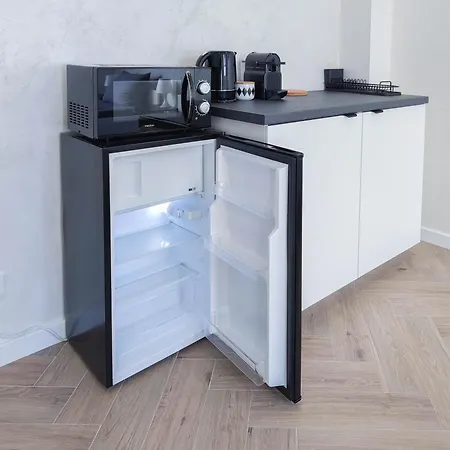 Alfa Doppelzimmer Teekueche Porsche Bosch L Gemeinschaftsbad Wifi Smarttv L Double With Kitchenette And Shared Bathroom Bs21a7 Appartement Stuttgart